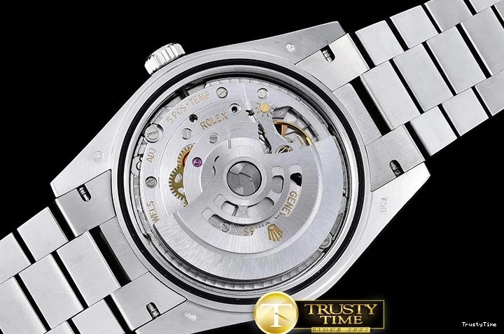 1026 RDD0202B – DayDate 40mm ModernLook 666